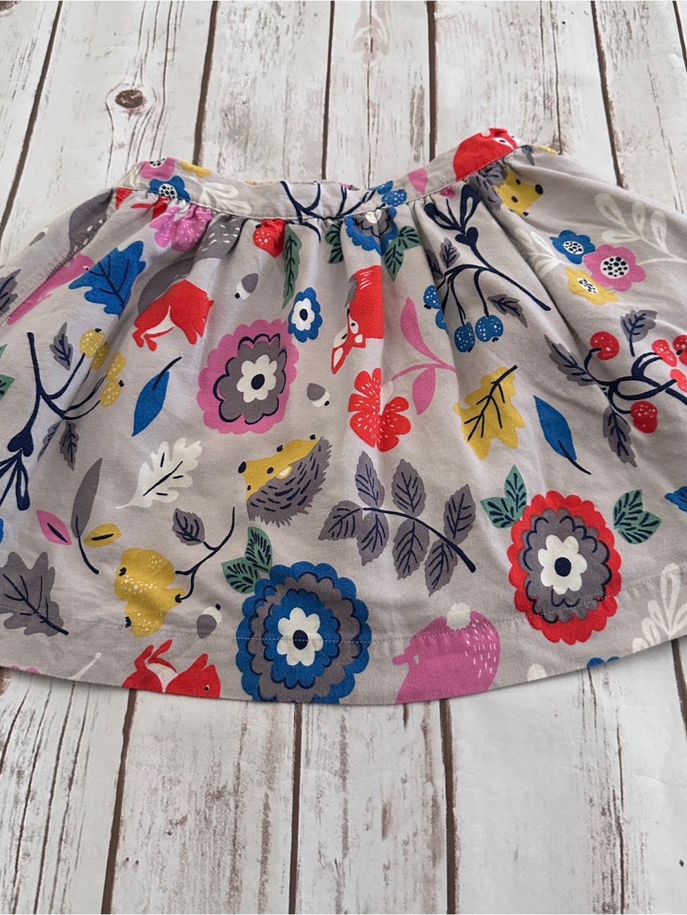 Mini Boden hedgehog woodland skirt fair stains 5/6